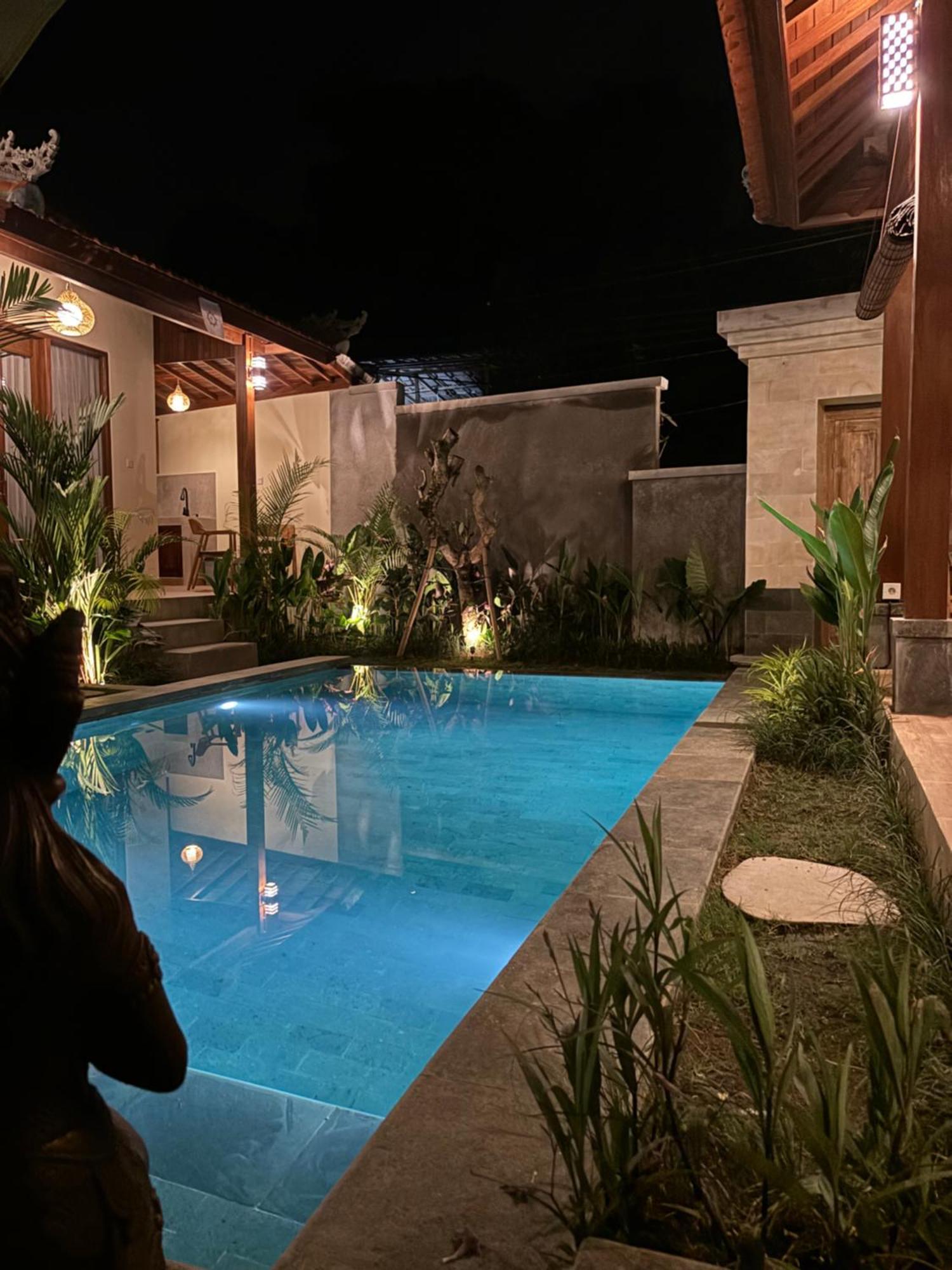 Cempaka Kembar Guest House Ubud Exterior foto