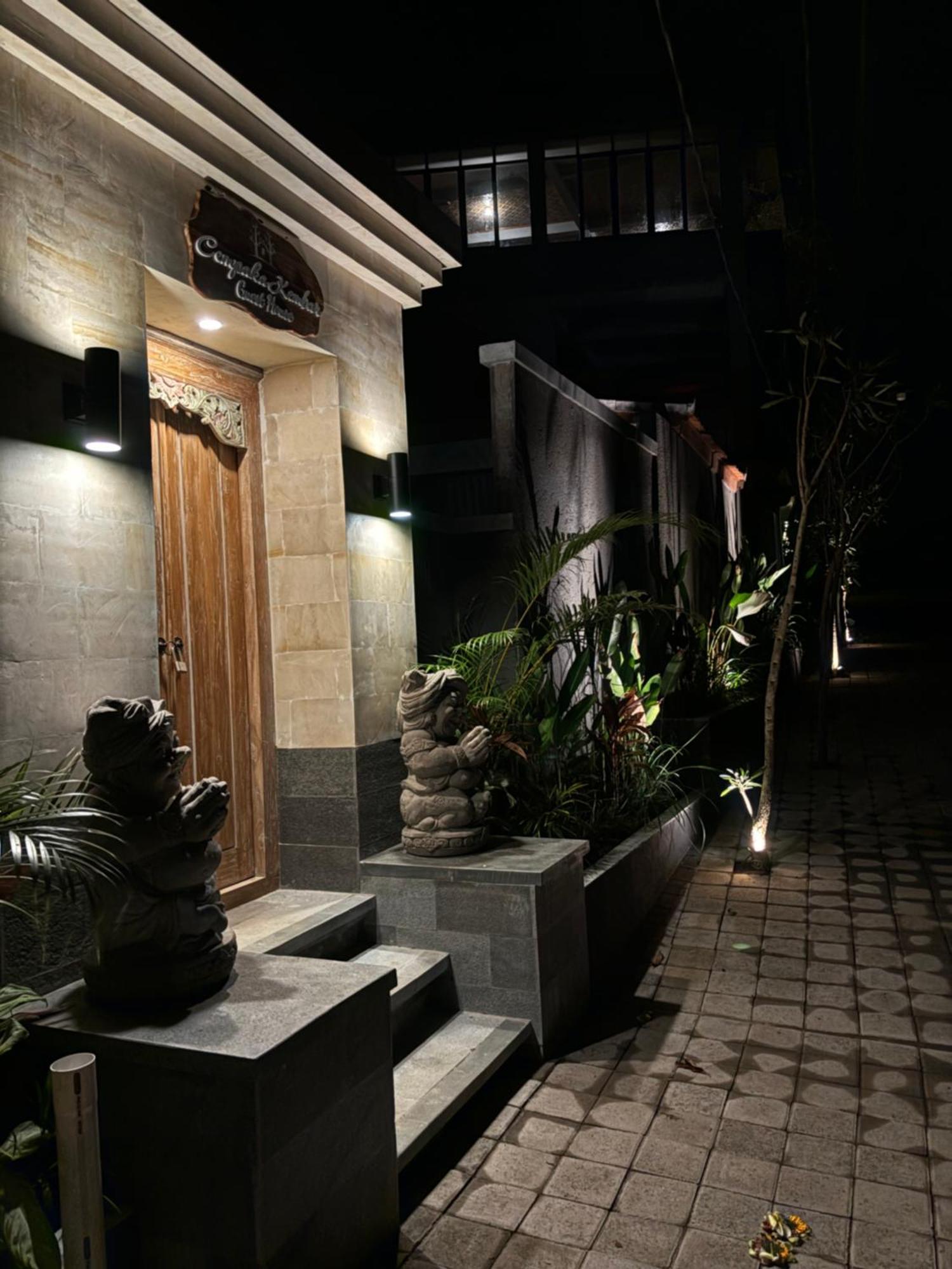 Cempaka Kembar Guest House Ubud Exterior foto