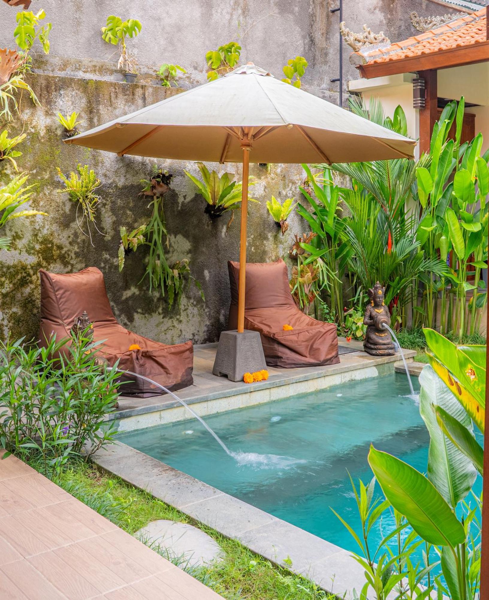 Cempaka Kembar Guest House Ubud Exterior foto